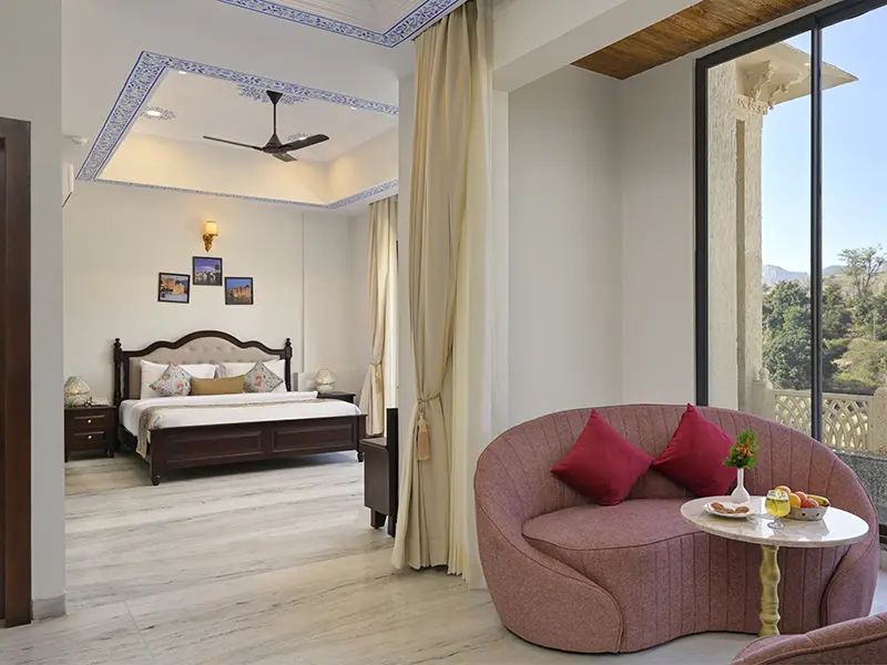 trulyy the kanooja palace amenities